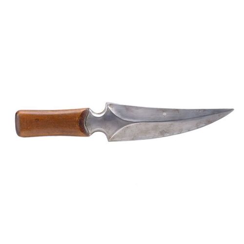 Lot #744 - Gurney Halleck's (P.H. Moriarty) Dagger and Sheath ### DUNE (2000)