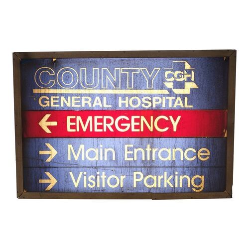 Lot #753 - Full-Size Light-Up Screen-Matched County General Hospital Emergency Room Sign ### ER (1994-2009)
