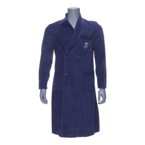 Lot #767 - Forrest Gump's (Tom Hanks) Hospital Robe ### FORREST GUMP (1994)
