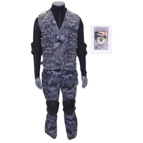 Lot #797 - Breaker's Pit Costume and ID Badge ### G.I. JOE: THE RISE OF COBRA (2009)