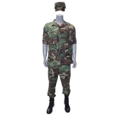 Lot #804 - Paul Brenner's (John Travolta) Screen-Matched Undercover Costume ### GENERAL'S DAUGHTER, THE (1999)
