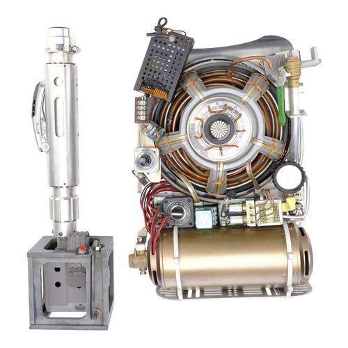 Lot #821 - Prototype Proton Pack and Wand ### GHOSTBUSTERS (2016)