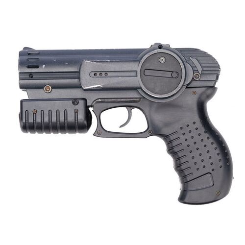 Lot #911 - Del Spooner's (Will Smith) Pistol ### I, ROBOT (2004)