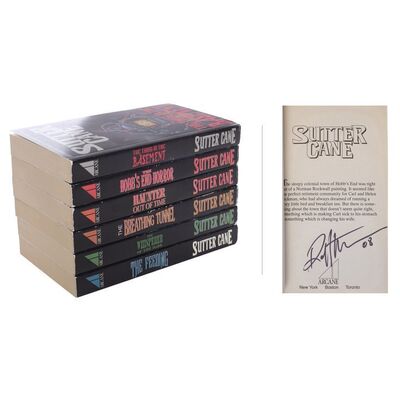 Lot #914 - Set of Robert Kurtzman-Autographed Production-Made Sutter Cane (Jurgen Prochnow) Novels ### IN THE MOUTH OF MADNESS (1994)