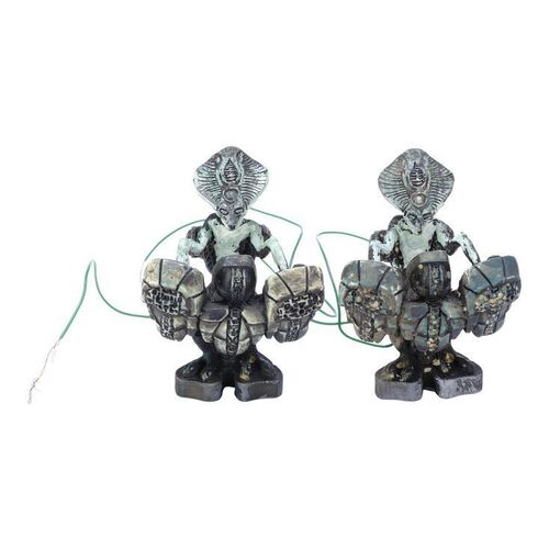 Lot #916 - Two Console-Bound Harvester Model Miniatures ### INDEPENDENCE DAY (1996)