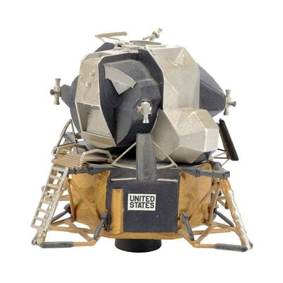 Lot #925 - Young Murphy Cooper's (Mackenzie Foy) Damaged Apollo Lunar Module Model ### INTERSTELLAR (2014)