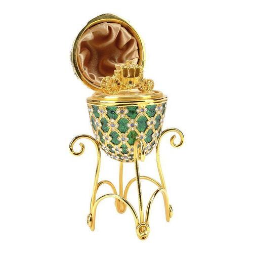 Lot #929 - Faberge Egg Replica ### OCTOPUSSY (1983)