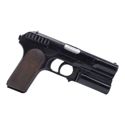 Lot #953 - Gary "Eggsy" Unwin's (Taron Edgerton) Kingsman Pistol ### KINGSMAN: THE GOLDEN CIRCLE (2017)