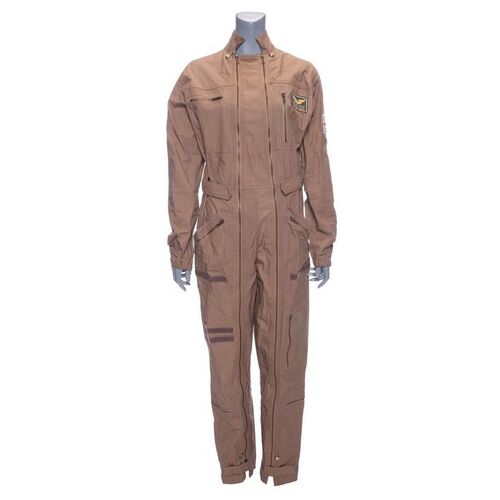 Lot #961 - Miranda North's Flight Suit ### LIFE (2017)