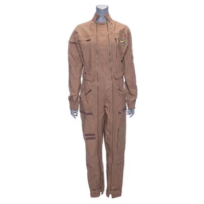 Lot #961 - Miranda North's Flight Suit ### LIFE (2017)