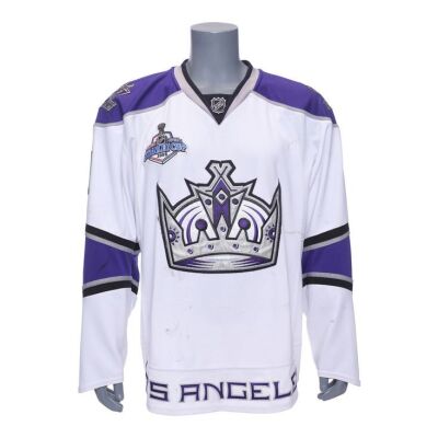 LA Kings Purple Silver and Black Crown Jersey CCM Size Large