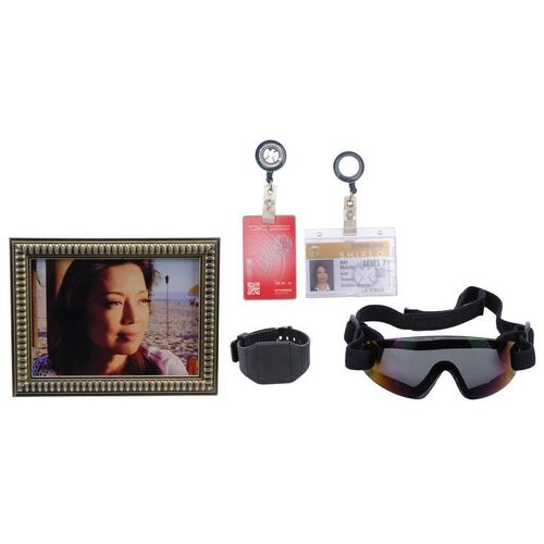 Lot #989 - Set of Melinda May's S.H.I.E.L.D. Accessories ### MARVEL'S AGENTS OF S.H.I.E.L.D. (2013-2020)