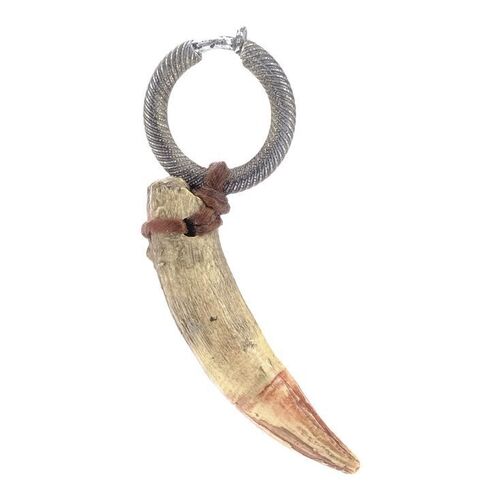 Lot #1087 - Captain Hector Barbossa's (Geoffrey Rush) Earring ### PIRATES OF THE CARIBBEAN: THE CURSE OF THE BLACK PEARL (2003)