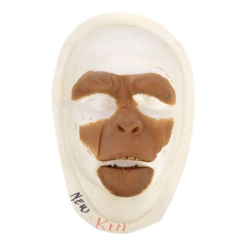 Lot #1096 - Zira's (Kim Hunter) Facial Appliance ### PLANET OF THE APES (1968)