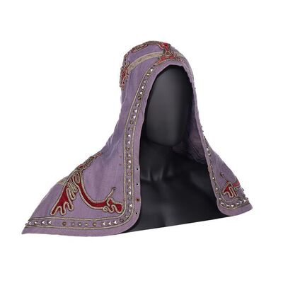 Lot #1137 - Robin Hood's (Kevin Costner) Production-Made Hood ### ROBIN HOOD: PRINCE OF THIEVES (1991)