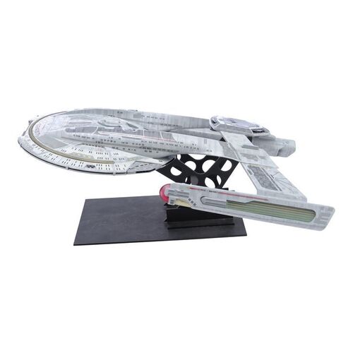 Lot #1215 - QMx Replica Studio-Scale USS Akira Model Prototype ### STAR TREK: FIRST CONTACT (1996)