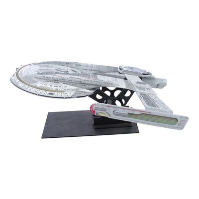 Lot #1215 - QMx Replica Studio-Scale USS Akira Model Prototype ### STAR TREK: FIRST CONTACT (1996)