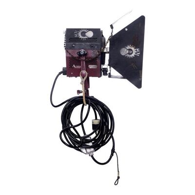 Lot #1319 - Mole-Richardson Stage Light with ILM Logos ### INDUSTRIAL LIGHT & MAGIC (ILM)