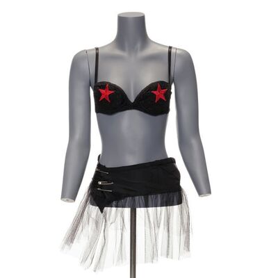 Lot #1400 - Tank Girl's (Lori Petty) Bra and Skirt ### TANK GIRL (1995)