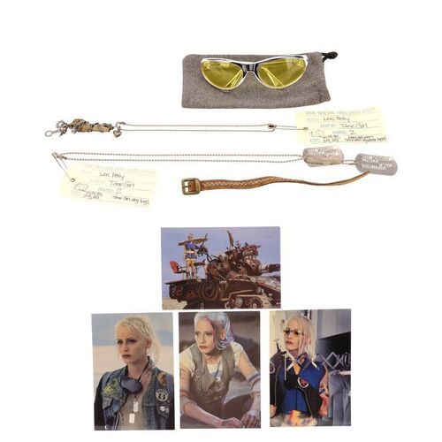 Lot #1409 - Tank Girl's (Lori Petty) Accessories ### TANK GIRL (1995)