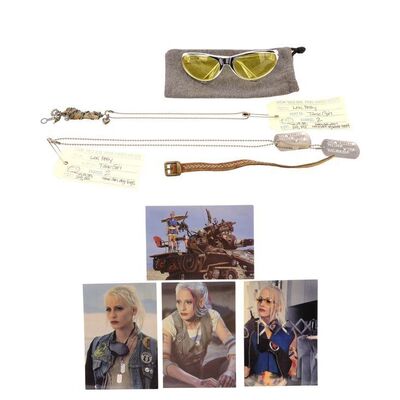 Lot #1409 - Tank Girl's (Lori Petty) Accessories ### TANK GIRL (1995)