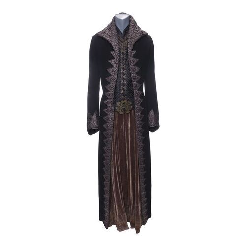 Lot #1447 - Viktor's (Bill Nighy) Costume ### UNDERWORLD: RISE OF THE LYCANS (2009)