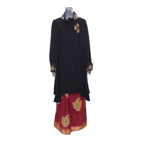 Lot # 51: Chrisjen Avasarala (Shoreh Aghdashloo) Visits Franklin DeGraaf's Home Costume