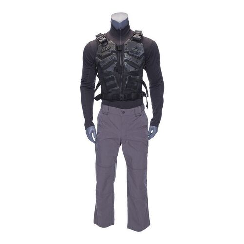 Lot # 177: Planet Ilus RCE Security Uniform