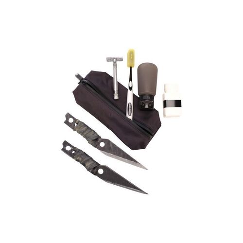 Lot # 184: Amos Burton's (Wes Chatham) Toiletries Bag with Belter Thug Weapons