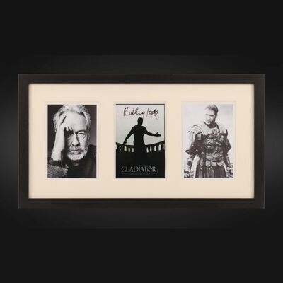Lot #160 - GLADIATOR (2000) - Ridley Scott Autographed Framed Display