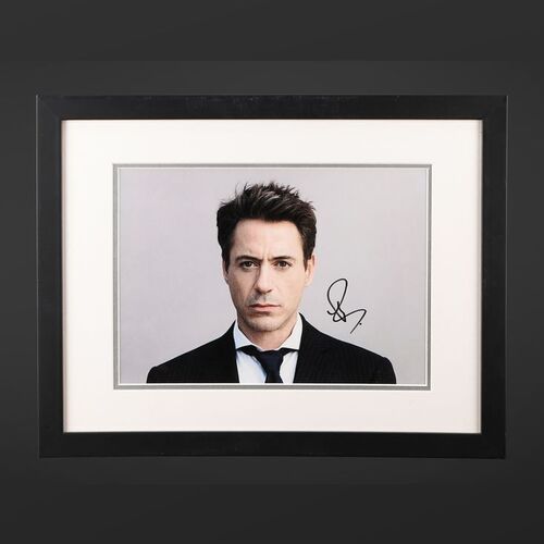 Lot #364 - MARVEL UNIVERSE - Robert Downey Jr. Autographed Publicity Headshot