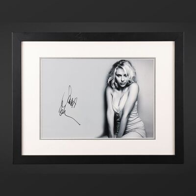 Lot #365 - MARVEL UNIVERSE - Scarlett Johansson Autographed Publicity Headshot