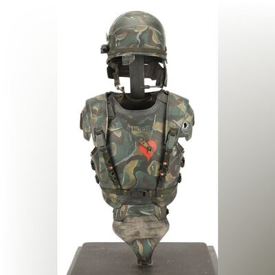 Lot #16: ALIENS (1986) - Terry English Colonial Marine Armour Miniature Autographed by Michael Biehn