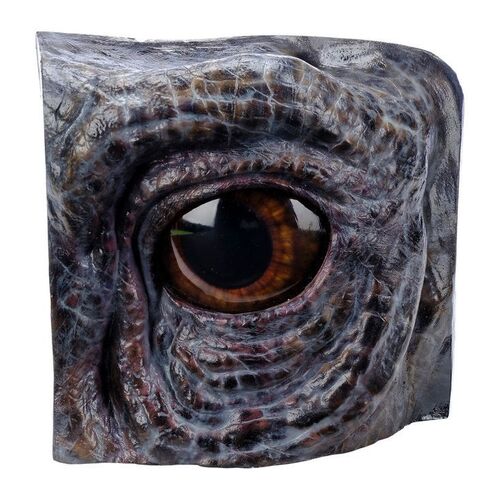 Lot #231: JURASSIC PARK (1993) - Brachiosaurus Reference Eye in Socket Display
