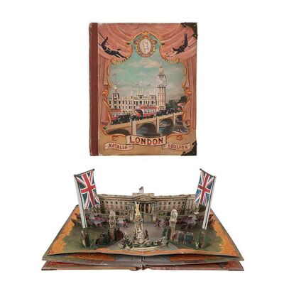 Lot #278: PADDINGTON 2 (2017) - Landmarks of London Pop-up Book