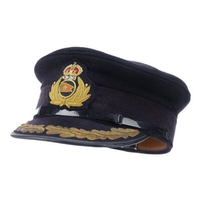 Lot #422: TITANIC (1997) - Captain Edward Smith's (Bernard Hill) Cap