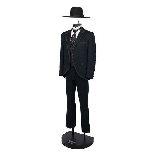 Lot #424: TOMBSTONE (1993) - Wyatt Earp's (Kurt Russell) Costume