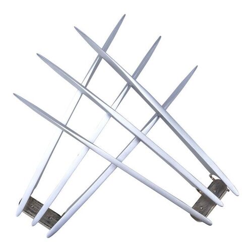 Lot #444: X-MEN ORIGINS: WOLVERINE (2009) - Wolverine's (Hugh Jackman) Adamantium Claws