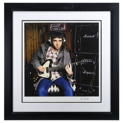 Lot #593: OASIS - Framed Tom Sheehan-signed 1995 Noel Gallagher Photo Print