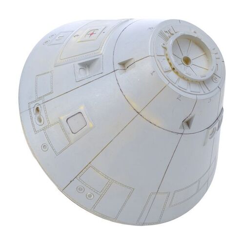 Lot #845: APOLLO 13 (1995) - Command Module Reference Model