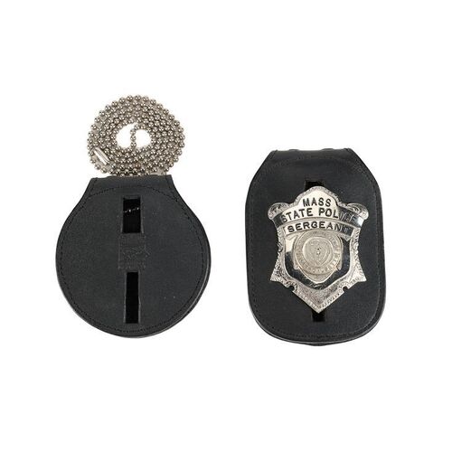 Lot #1018: THE DEPARTED (2006) - Colin Sullivan's (Matt Damon) Police Badge Set