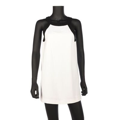 Lot #1054: EX MACHINA (2014) - Kyoko's (Sonoya Mizuno) Dress