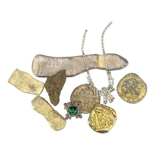 Lot #1146: THE GOONIES (1985) - Collection of One-Eyed Willy's Treasure