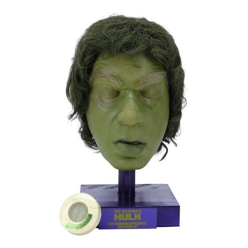 Lot #1205: THE INCREDIBLE HULK (1977-1982) - The Hulk's (Lou Ferrigno) SFX Makeup Accessories on Display with Mask Grease