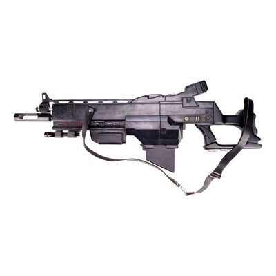 Lot #1315: JUDGE DREDD (1995) - Light-up Judge Hunter's Rifle