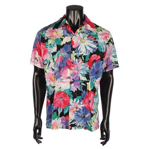 Lot #1424: MONA LISA (1986) - George's (Bob Hoskins) Screen-matched Hawaiian Shirt