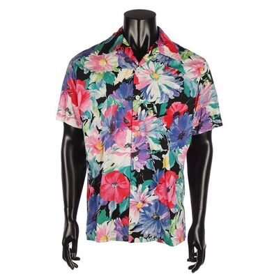Lot #1424: MONA LISA (1986) - George's (Bob Hoskins) Screen-matched Hawaiian Shirt