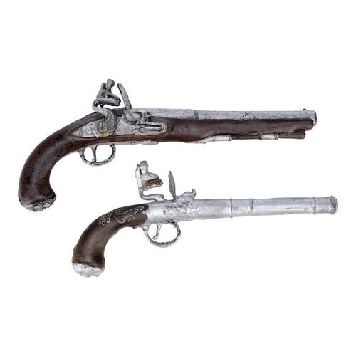 Lot #1461: PIRATES OF THE CARIBBEAN: ON STRANGER TIDES (2011) - Captain Jack Sparrow's (Johnny Depp) Flintlock Pistols