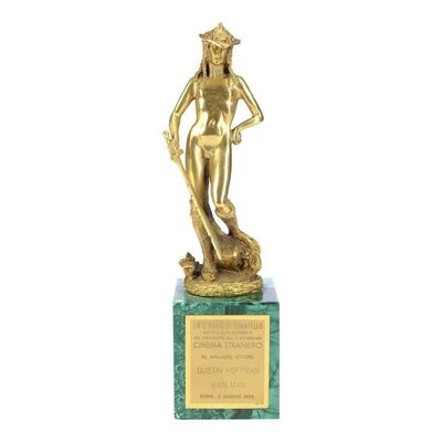 Lot #1487: RAIN MAN (1988) - Dustin Hoffman's 1989 David di Donatello Award for Best Foreign Actor