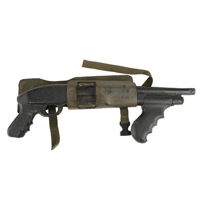 Lot #1492: REIGN OF FIRE (2002) - Denton Van Zan's (Matthew McConaughey) Stunt Shotgun and Holster